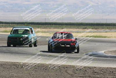 media/Jun-01-2024-CalClub SCCA (Sat) [[0aa0dc4a91]]/Group 5/Race/